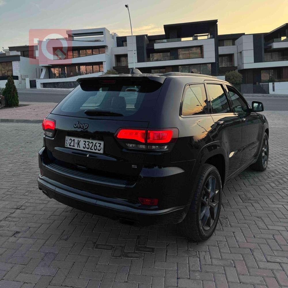 Jeep Grand Cherokee